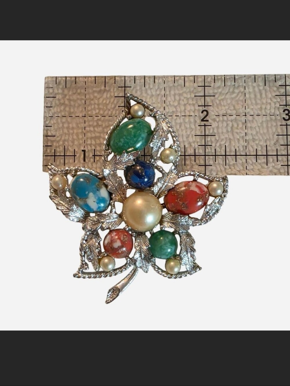 Vintage Sarah Coventry Grandeur Multi Stone Faux Pearl Maple Leaf Brooch Pin - Picture 4 of 5